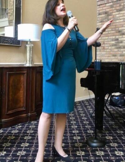 Pamela Abrams entertainer lyric soprano singer South Florida Book Now for Corporate Events, Private Parties, Retirement Communities.